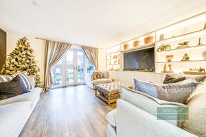 Photo 9- click for photo gallery